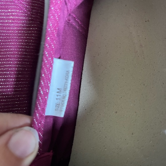 Maurices Slip on shoes - Picture 2 of 6